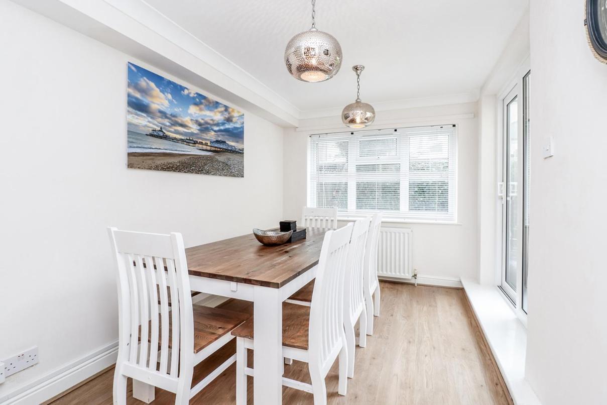 3 Queens Gardens Sea View Apartment Eastbourne Exterior foto
