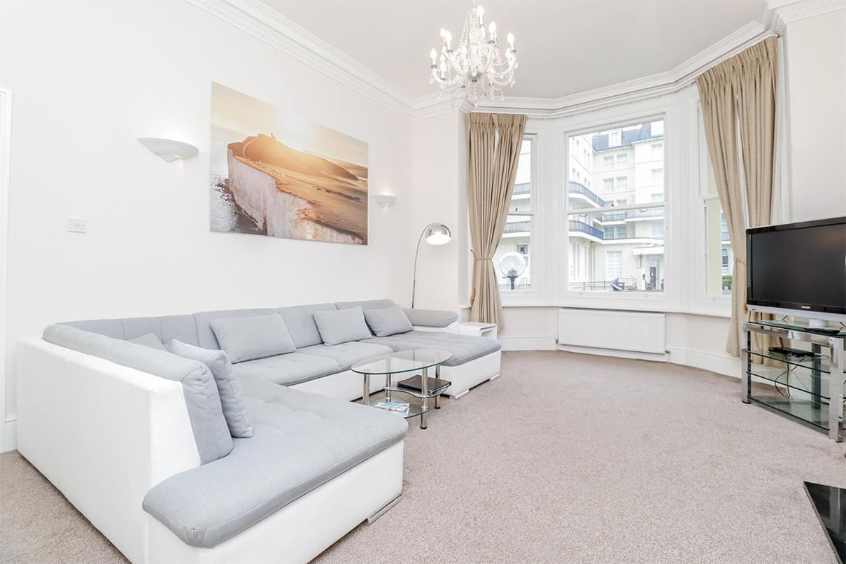 3 Queens Gardens Sea View Apartment Eastbourne Exterior foto